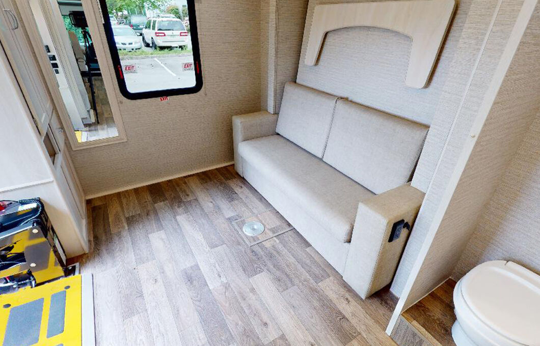 Class A Motorhome Wheelchair Accessible, , hi-res image number 12